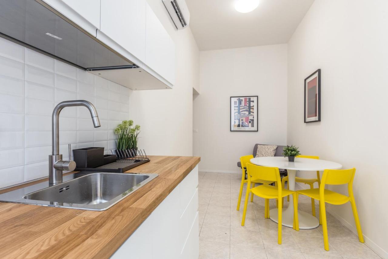 Marilyn The Place Apartments Bologna Bagian luar foto