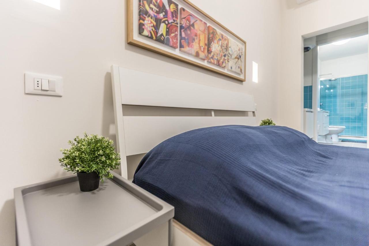 Marilyn The Place Apartments Bologna Bagian luar foto